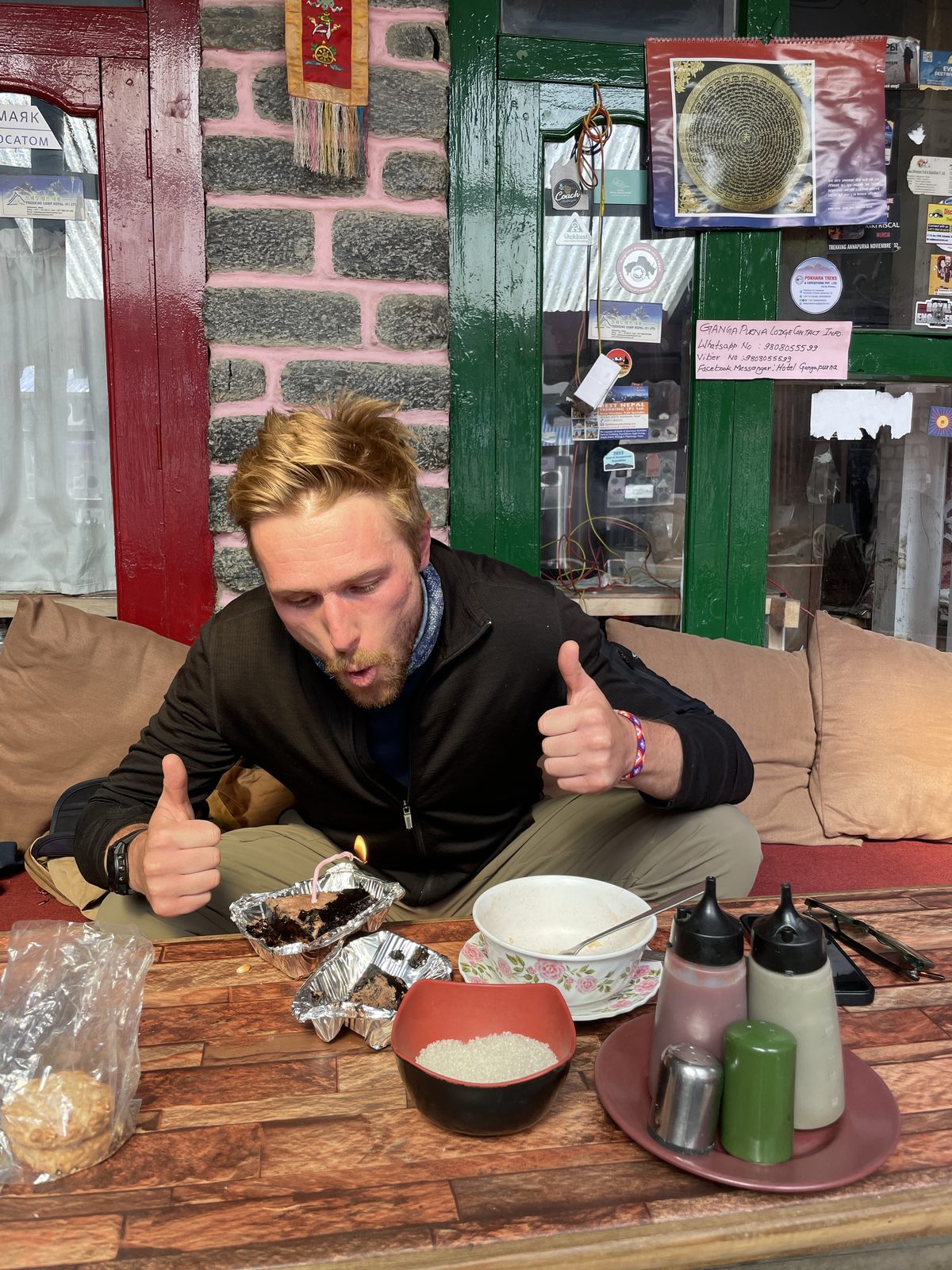 Jer's birthday! Surprised him with a piece of cake and bent candle at ~4000 m elevation. 