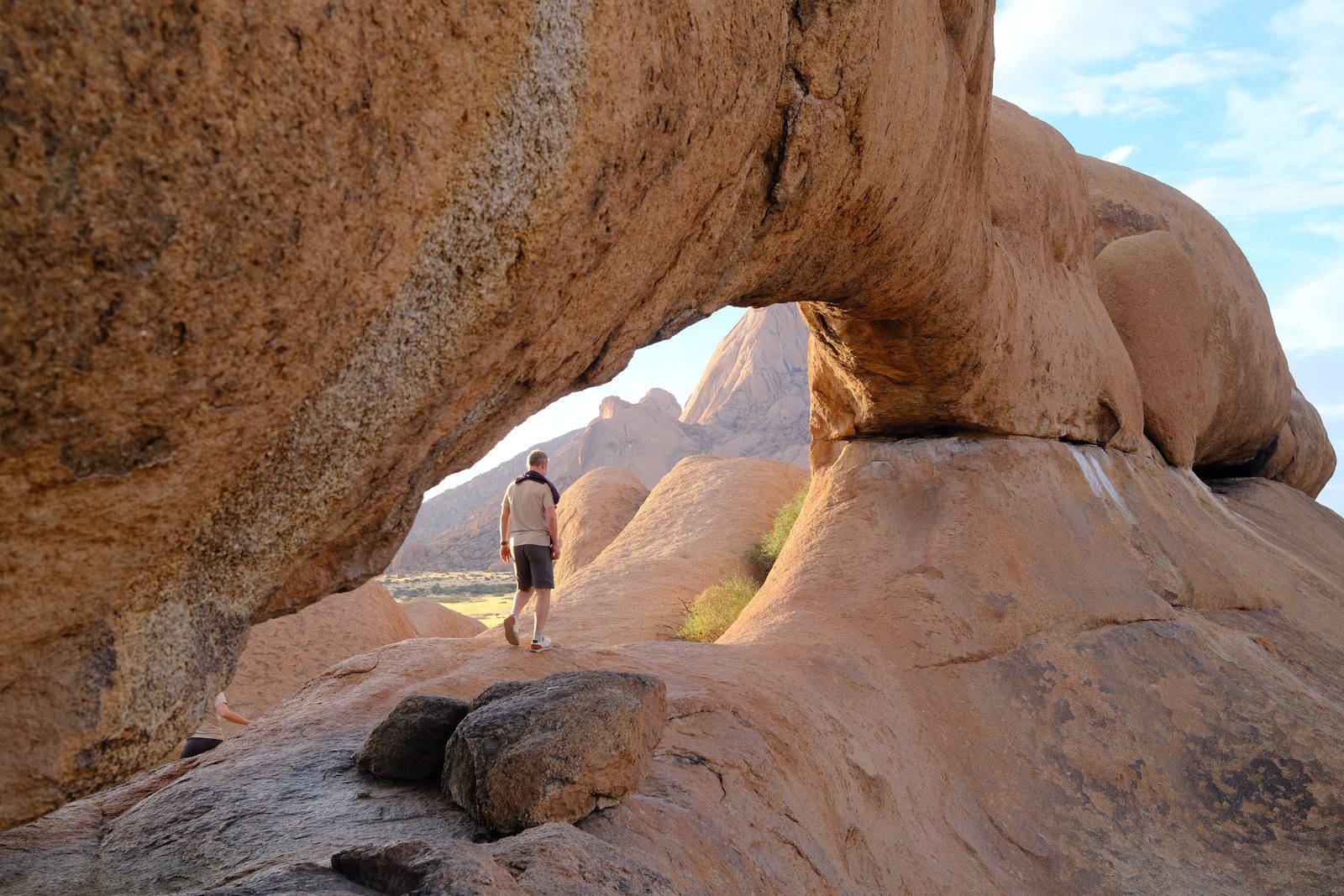 Scrambling the granite at Spitzkoppe.