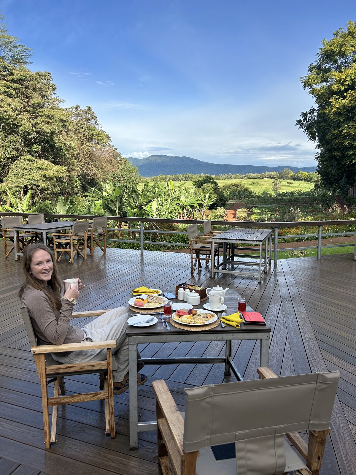 Bush breakfast on the crater rim.