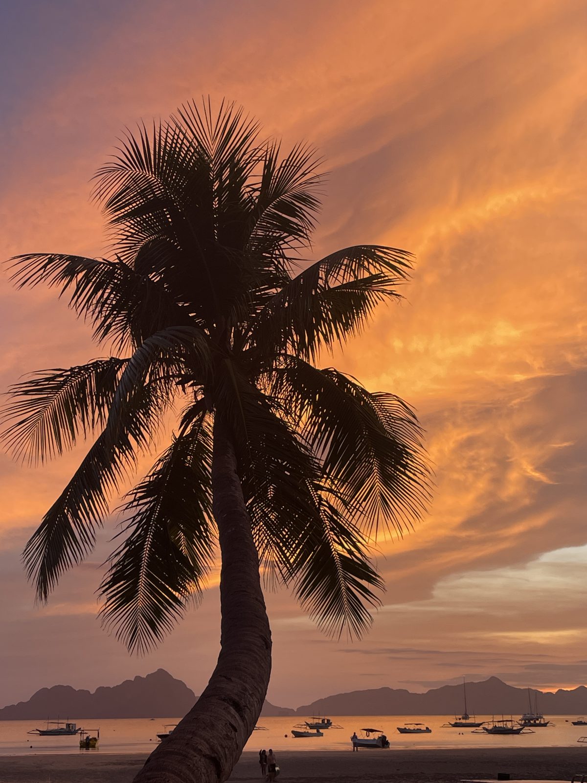 El Nido sunset doing its thing.